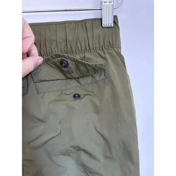 Gap Lined Cargo Pull On Nylon Jogger Style Pants - Picture 7 of 9